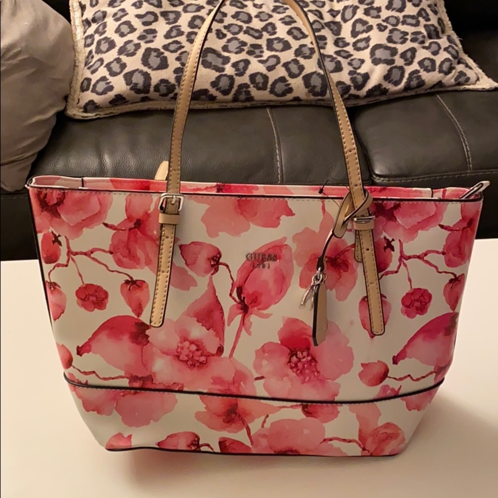 Guess Flower Handbag